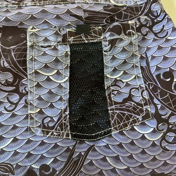 No Fear Board Shorts Mens Size 38 Tie Pockets Unlined Purple Fish scale EUC - Picture 4 of 9